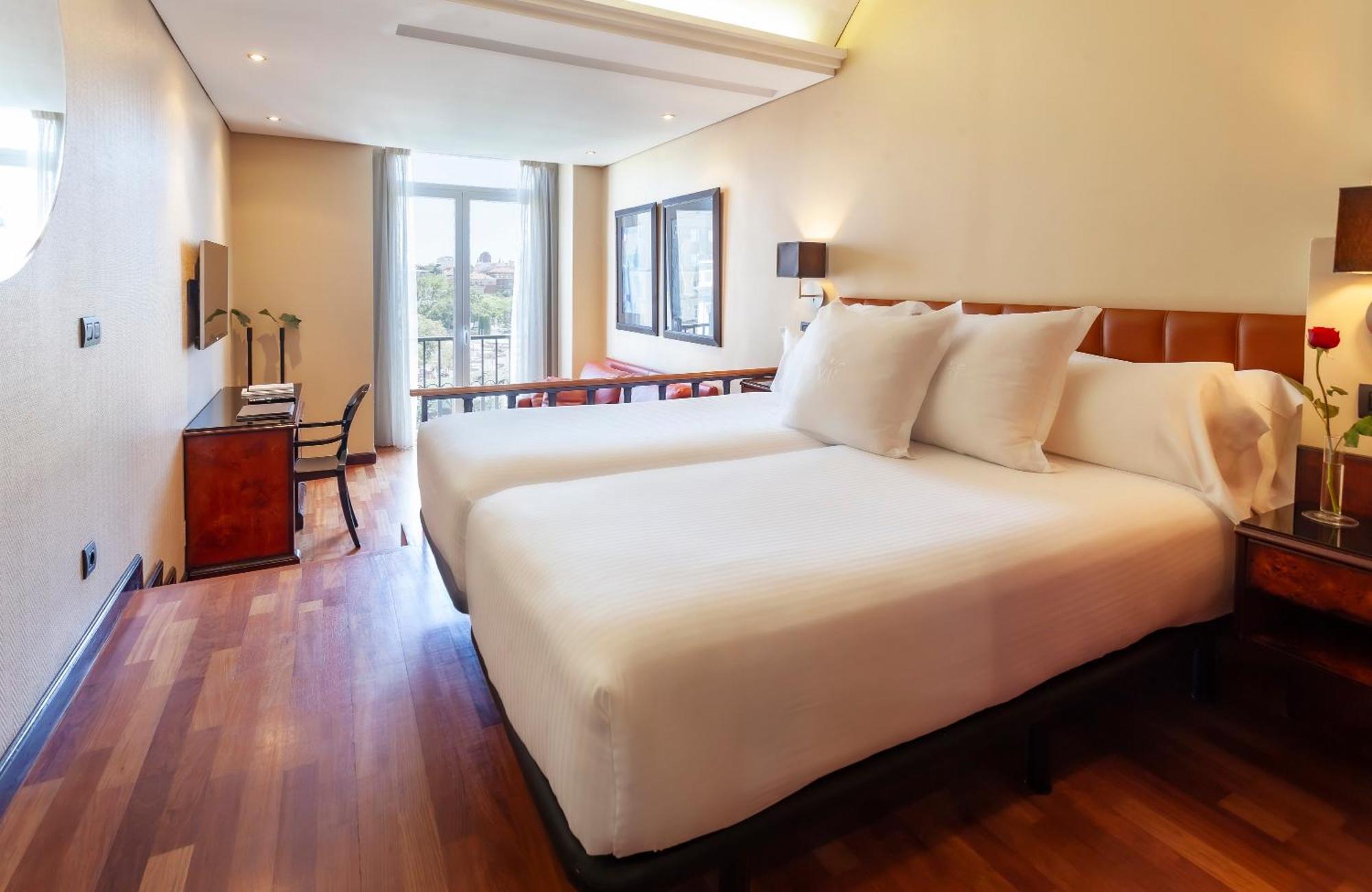 Superior Double or Twin Room with City View,1709807251:JPEG